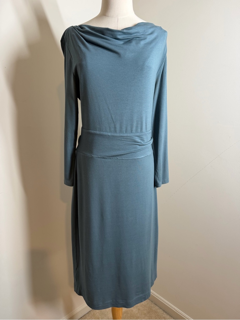 Ann Taylor Women’s Muted Blue -SZ 8- Drape Neck Stretch Sheath Dress